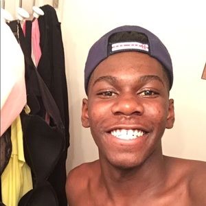 Meet your Posher, Elijah